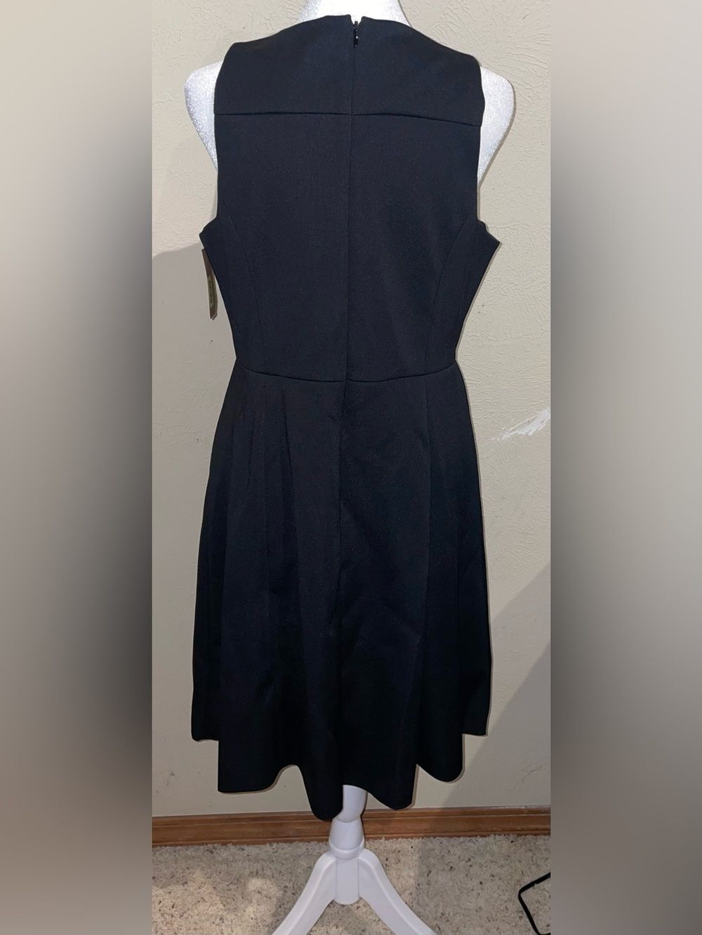 Cremieux NWT Women’s Size L Izzy Black Dress Sleeveless A-Line Flared Stretch - Picture 3 of 9